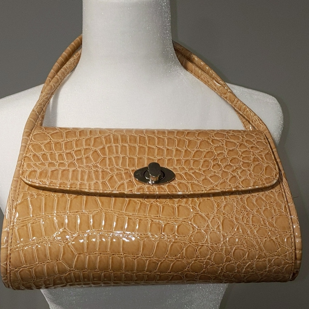 Vintage Diva Brand Patent Hard Shell Purse